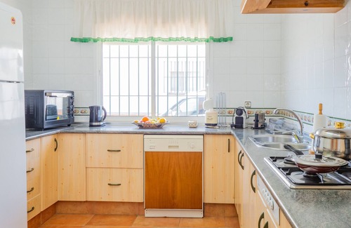 Alhaurin de la Torre Cottage | Cubo's Riad de Maruchi/wifi gratis/Piscina privada