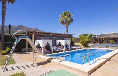 Alhaurin el Grande Villa | Cubo's Villa Las Palmeras Altas Family/private pool/air conditioning/children's area/free wifi