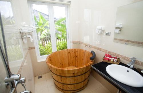 Nho Quan Resort | Cuc Phuong Mineral Resort Ninh Binh
