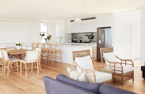 Culburra Beach House | Culburra Haven by Contemporary Hotels