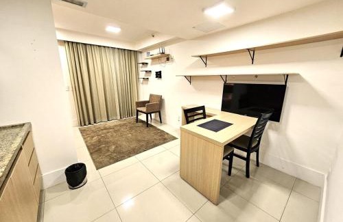 Setor Hoteleiro Norte Apartment | Cullinan 1017E · Hotel Cullinan Luxury Premium com varanda