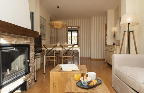 Panticosa Apartment | CuMbre del Sarrio by BeValle