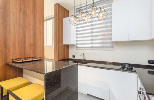 Gemmayzeh Apartment | Curl 2-Bedroom Apartment in Gemmayzeh