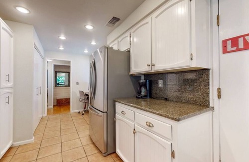 Brookings House | CUSHING COURT TRANQUILITY