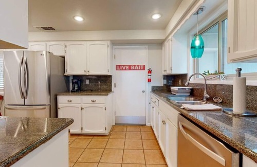 Brookings House | CUSHING COURT TRANQUILITY