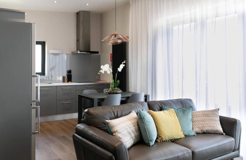 Newry Apartment | Custom House Titanium Apartment