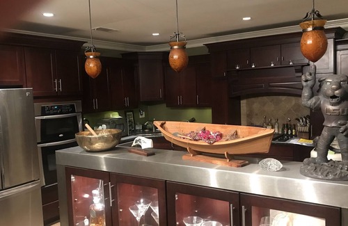 Historic Downtown Baton Rouge Condo | Custom two bedroom condo featuring Chefs Kitchen
