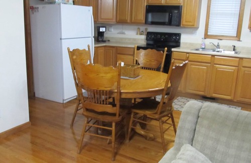 Rocky Mount Cabin | Cute 2 Bedroom Home with Fantastic Lake View! GREAT FISHING off the Dock!