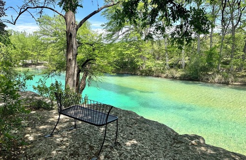 Concan Cabin | Cute Cabin with Amazing Frio River Frontage, 1 mile from Garner State Park