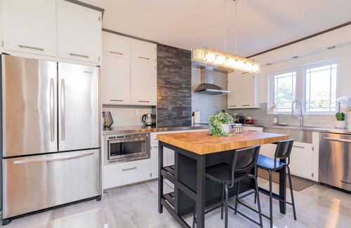 Moncton House | Cute Renovated Modern Downtown Moncton Home