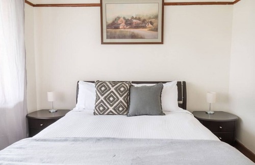 Hamlyn Heights House | Cute retro Geelong family haven