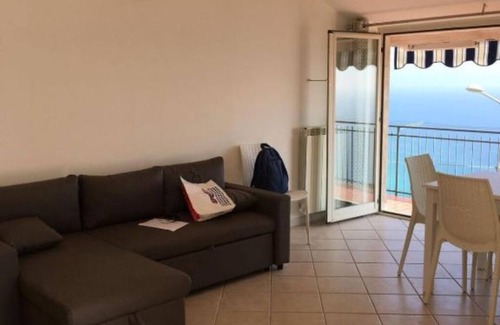 Marina di Pisciotta Apartment | Cutrì Holiday Home Cilento 6 places