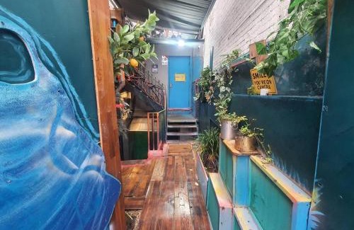 Camden Town with Primrose Hill Apartment | Cyber-Art studio in Camden