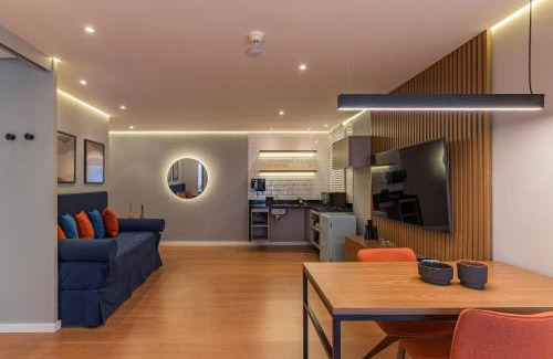 Brooklin Novo Apartment | Cyclinn Berrini