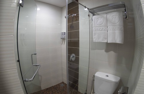 Old Jakarta Hotel | d'primahotel WTC Mangga Dua