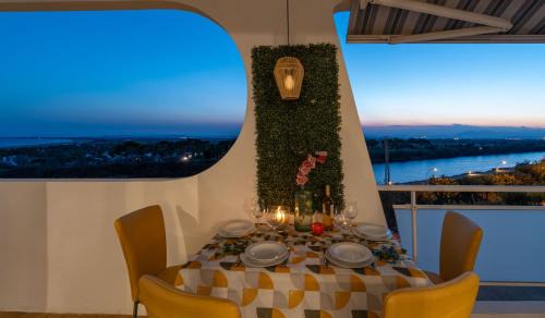 Empuriabrava Apartment | D2-5 Ampuria Delta Sunset with parking & wifi