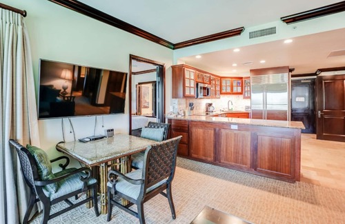 Wailua Condo | D304 - 2 King Beds, Ocean Views, AC, Resort Amenities in Kapaa! Modern & Clean!