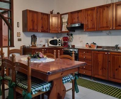 Domusnovas Apartment | Da Anna e Miah