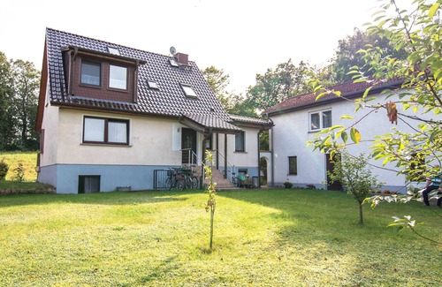 Patzig Apartment | Dach-Ferienwohnung - Holiday apartments in Patzig auf Rügen