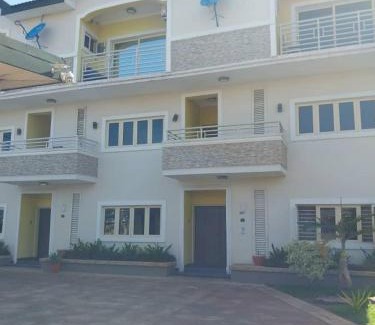 Lekki Phase 1 Apartment | Daffodil Ensuite Rooms Lekki Phase 1