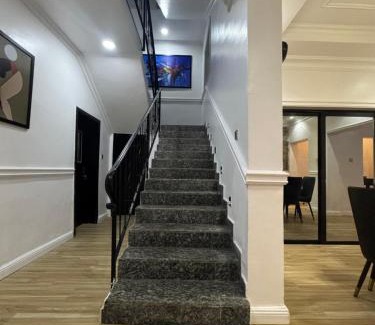 Lekki Phase 1 Apartment | Daffodil Ensuite Rooms Lekki Phase 1