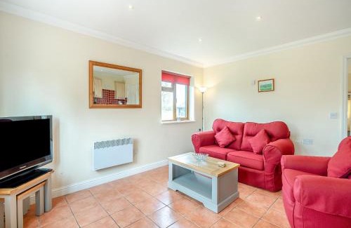 Clacton-on-Sea House | Dairy Cottage