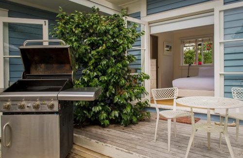 Hahei House | Daisy Cottage - Hahei Bach
