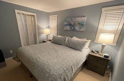 Newfoundland House | Daisy House in Heart’s Delight