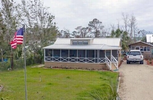 Port St. Joe Cottage | Daisy’s Beach Cottage