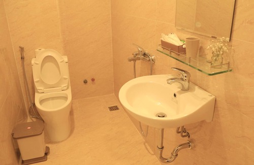 Da Lat Hotel | DaLat Kaki House - 3 king beds