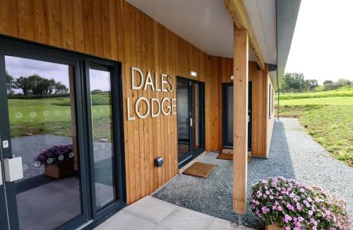 Ingleton House | Dale's Lodge