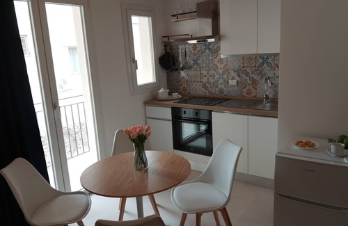 Palermo Apartment | DAMA elegant apartment with garden view balcony in the heart of palermo