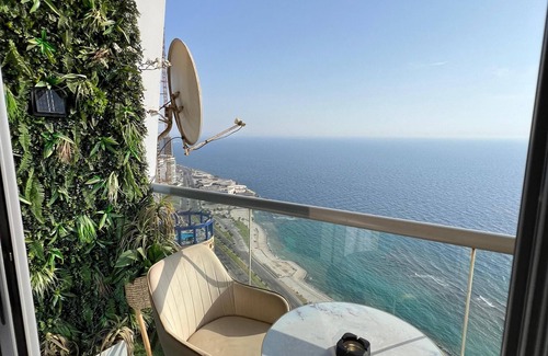 Ash Shati Apartment | Damac Tower apt 29 I جناح فاخر في برج داماك ٢٩