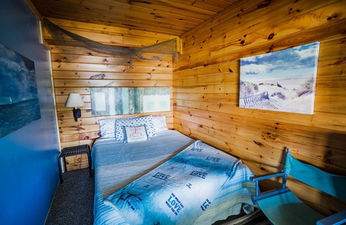 Bitely Ski Chalet | Dancing Bear Lodge on the Lake, family, friend fun!