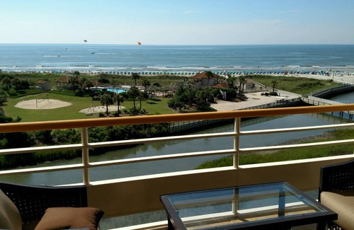 Briarcliffe Acres Condo | Dancing in the Moonlight - Remodeled Ocean Front Condo
