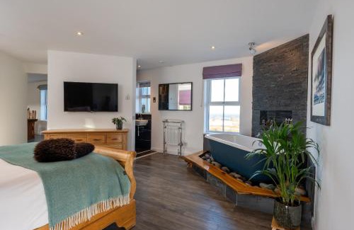 Broadford House | Dark Skye Cottage