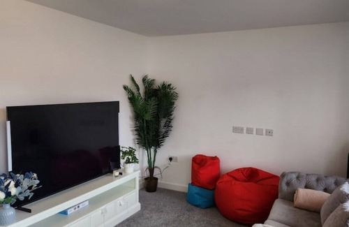 Dartford House | Dartford Lake View Terrace
