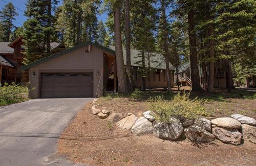 Tahoe Woods House | Das Berghaus By Hauserman Rentals
