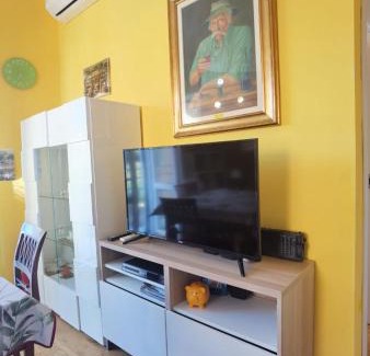 Rondinella - Baraggia - Restellone Apartment | Davide Host Arcobaleno