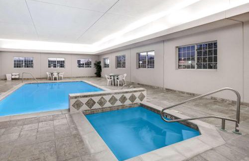 Carroll Hotel | Days Inn by Wyndham Carroll