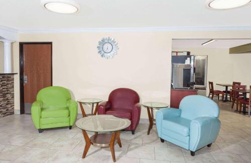 Springfield Hotel | Days Inn by Wyndham Springfield
