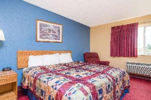 Eau Claire Hotel | Days Inn by Wyndham West-Eau Claire