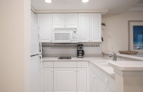 Ortona Park Condo | Daytona Beach Resort 1207