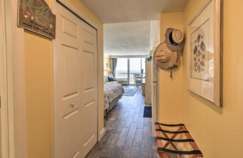 Ortona Park Apartment | Daytona Beach Resort Studio with Ocean View and Pools!