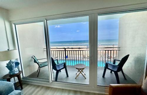Daytona Beach Apartment | Daytona Oceanfront Coastal Bliss