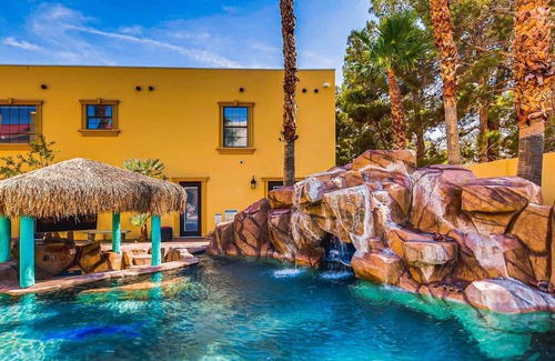Spring Valley Villa | DD Luxurious 12BD/13BA Mansion Villa w/Two Beautiful Resort Pools. Sleeps 39!
