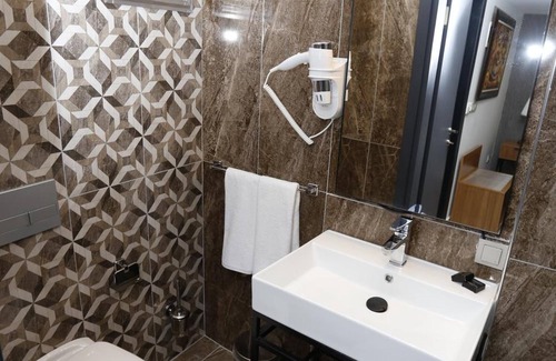 Canakkale Hotel | Değirmenlik Casamia Caffe & Suite