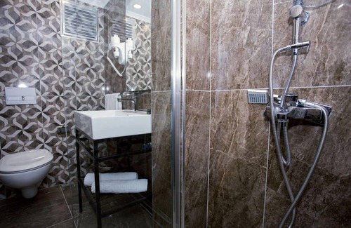 Canakkale Hotel | Değirmenlik Casamia Caffe & Suite