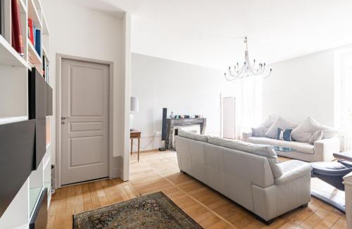 Centre Sud Apartment | "De Bretagne" - Hôtel particulier