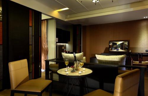 Nimman Hotel | De Chai Oriental Nimman - SHA Plus